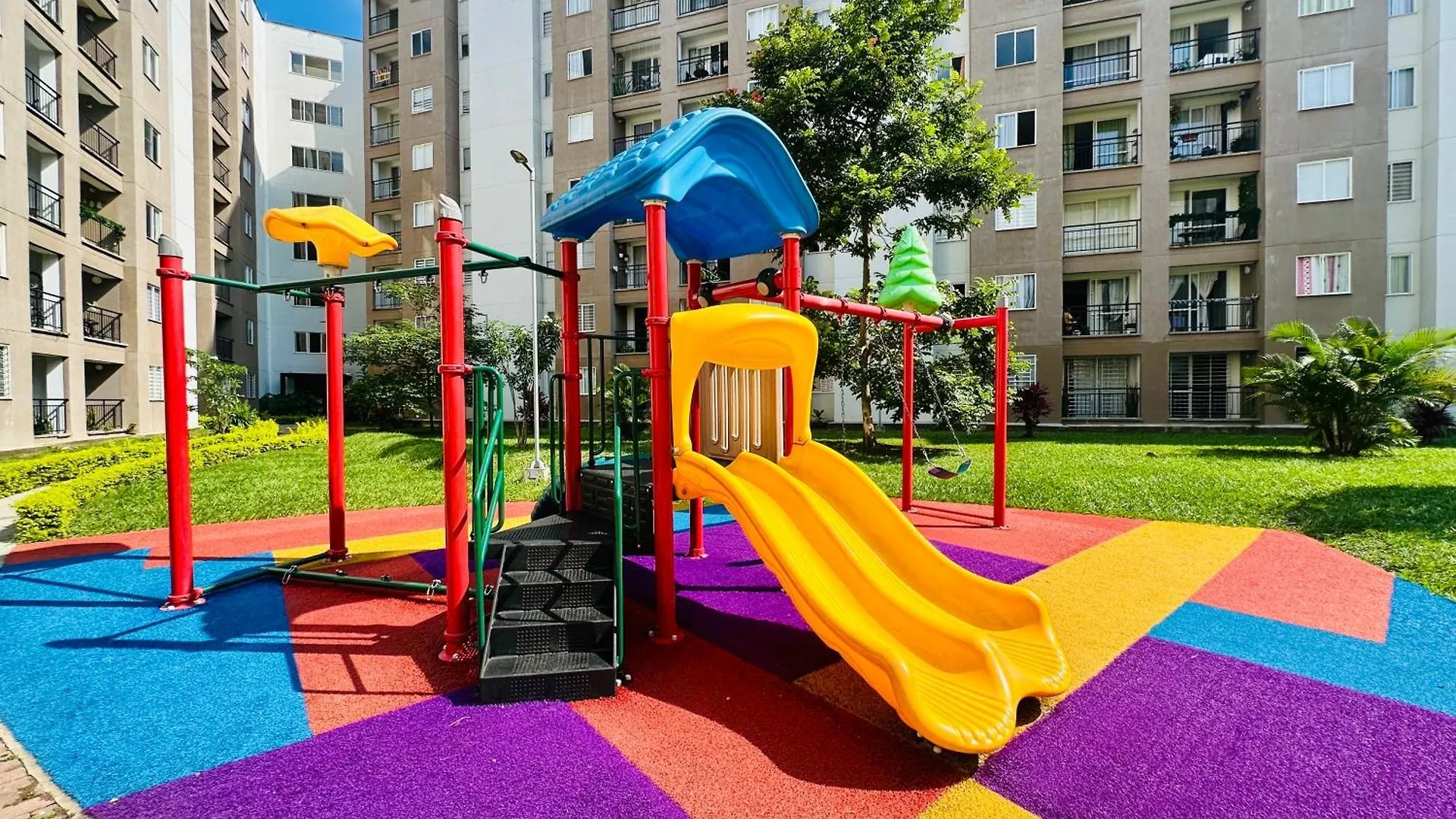 Kevin Apartamento Tranquilo En Cali Colombia